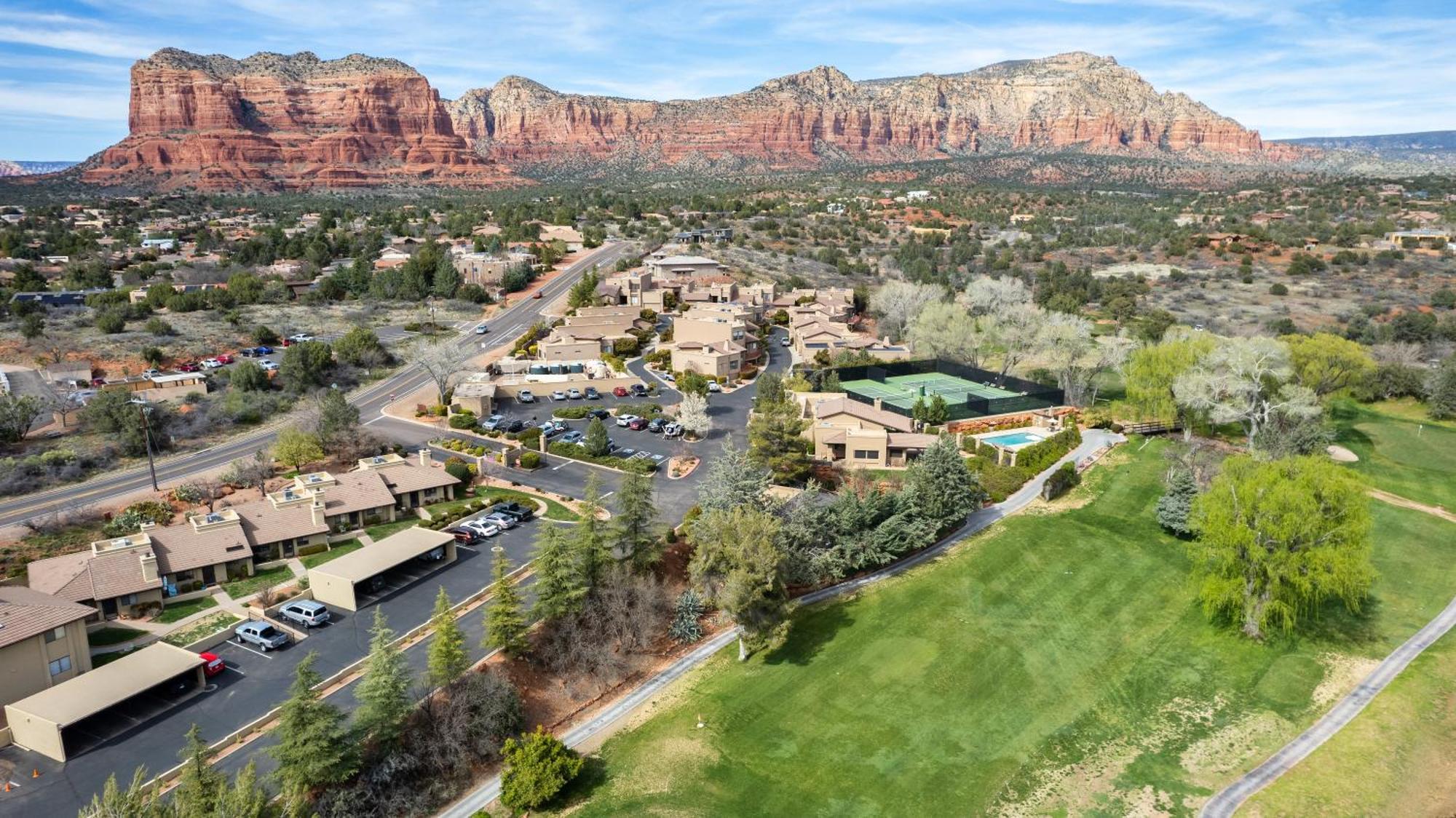 Stylish Townhome On Golf Course Red Rock View Sedona Exterior foto